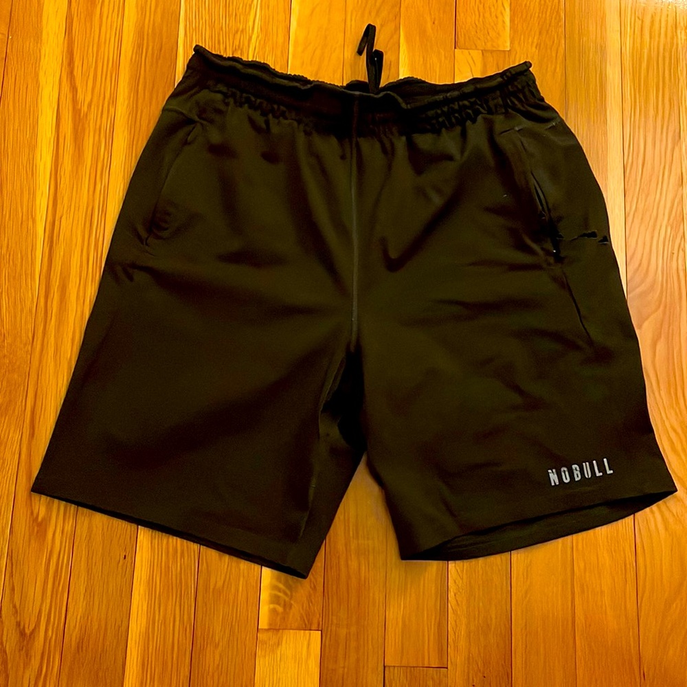Used NOBULL Shorts Large - dark green